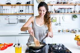 Cozinhar 01 - O que fazer na quarentena: 5 Dicas de atividades para se distrair.