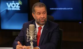 Carlos Lupi - Previd&ecirc;ncia Social no Brasil Tem Solu&ccedil;&atilde;o?